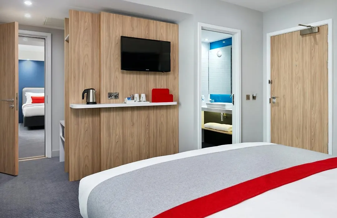 Holiday Inn Express Dublin City Centre By Ihg-1