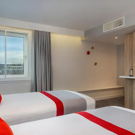 Holiday Inn Express Dublin City Centre By Ihg-2